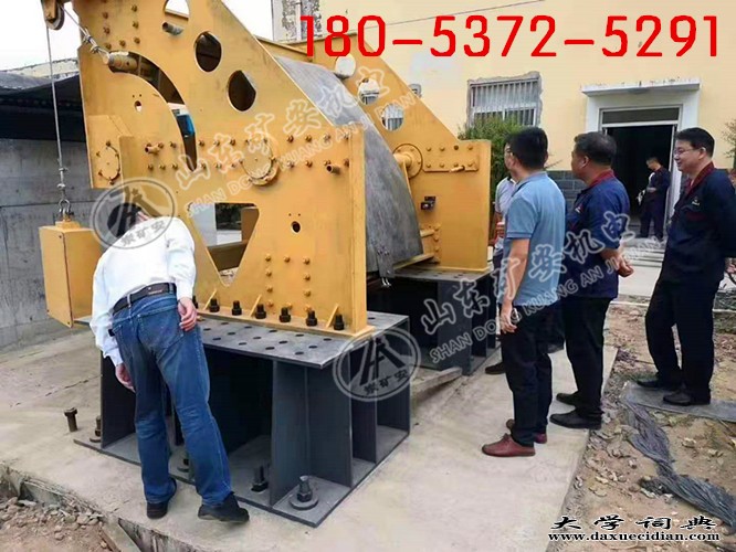 帶式輸送機(jī)用斷帶抓捕器 